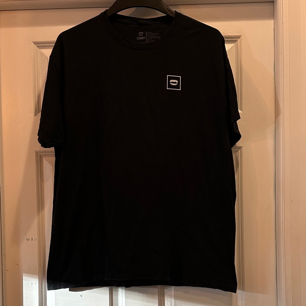 Chomp - From Wave To Grave Tee